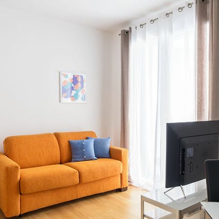Appartement Joivy Sunny 1-Bed Flat With Balcony à Milan Extérieur photo