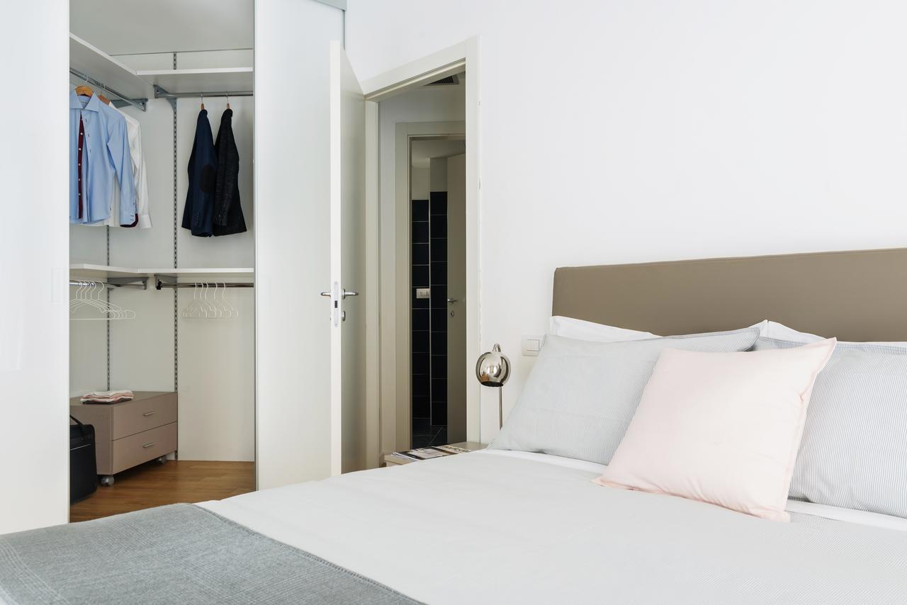 Appartement Joivy Sunny 1-Bed Flat With Balcony à Milan Extérieur photo